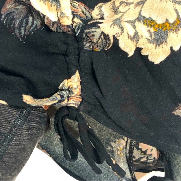 COPY - Kendall & Kylie Romper - Picture 3 of 5